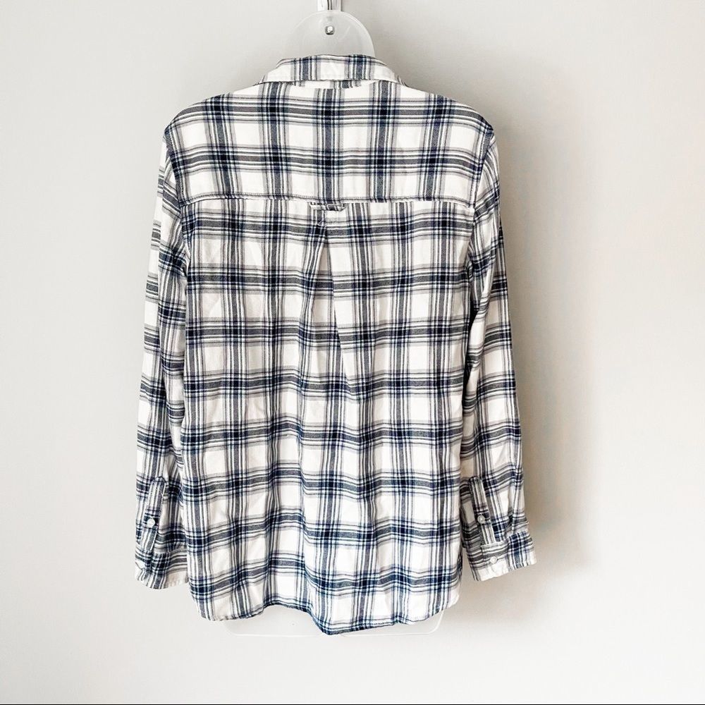 🫐 AMERICAN EAGLE | Blue Plaid Super Soft Cardigan Sweater - Picture 7 of 11